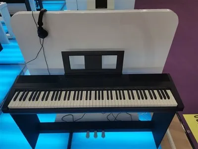 Draagbare digitale piano voor mannen